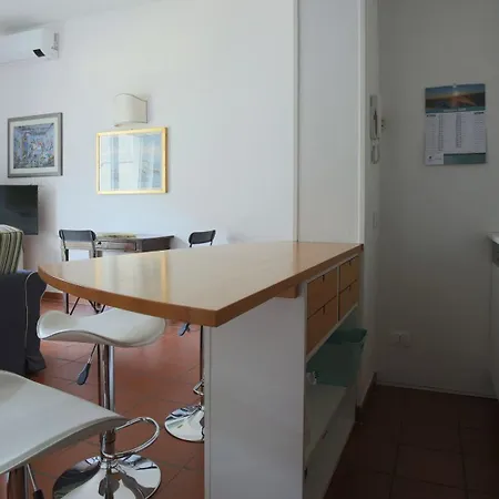 Regina Nuova 13 Appartamento *