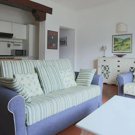 شقة Regina Nuova 13 *