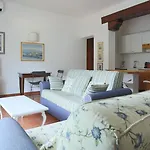 Regina Nuova 13 Apartment *